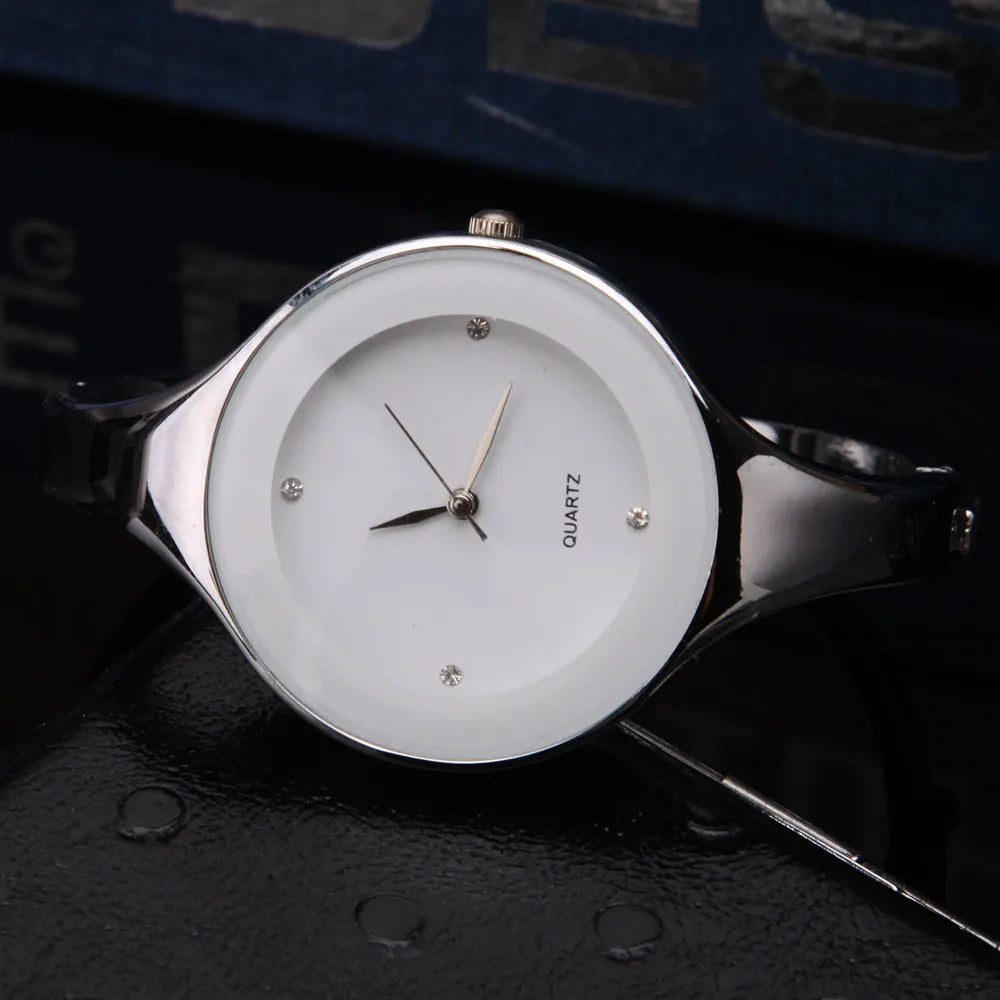 Fashion Luxury Women's Watch New Simple Crystal Analog Quartz Ladies Watch Exquisite Elegant Woman Watch Clock Gift Reloj Mujer