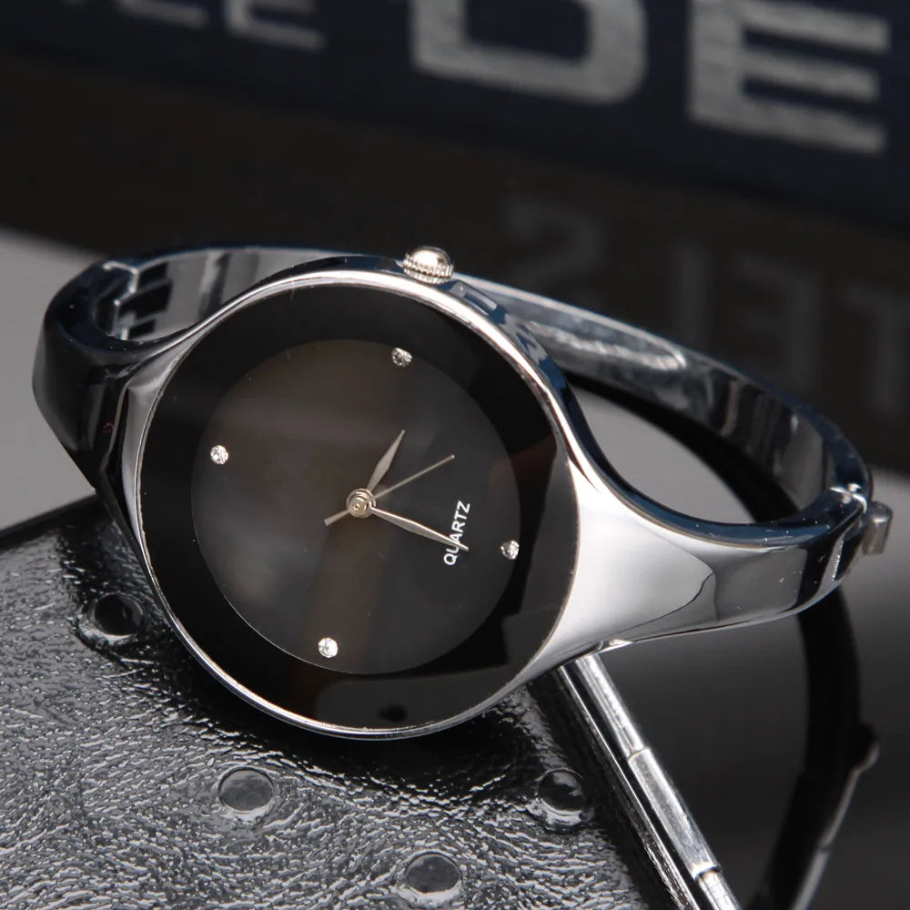 Fashion Luxury Women's Watch New Simple Crystal Analog Quartz Ladies Watch Exquisite Elegant Woman Watch Clock Gift Reloj Mujer