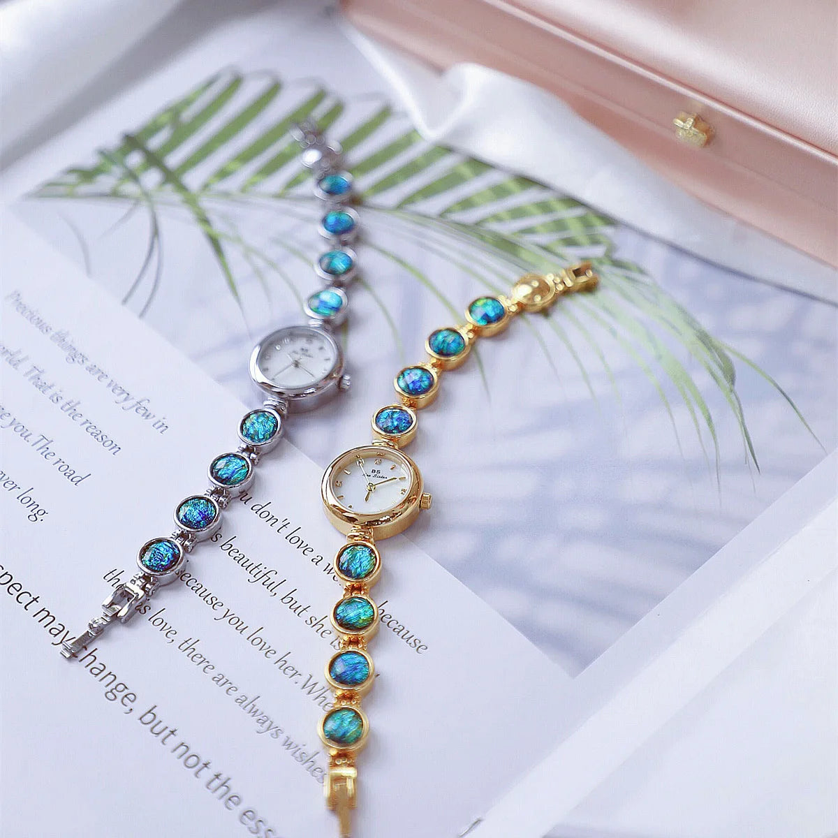 Women's Chain Watch Light Luxury High Quality Malachite Phantom Bracelet Waterproof Female Fashion Quartz Watches Gift UTHAI V65